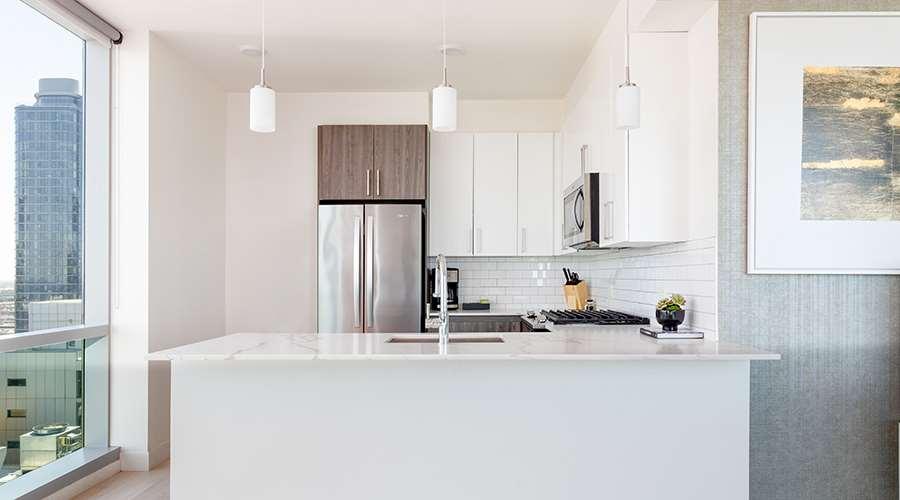 Sentral Michigan Avenue Apart otel Chicago Dış mekan fotoğraf A kitchen in a typical apartment